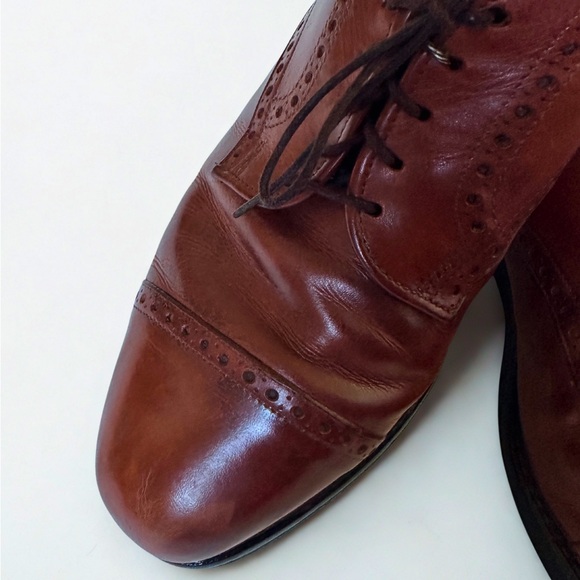 Allen Edmonds Cap Toe Brogues Brown Leather Size 10 AA main image 9